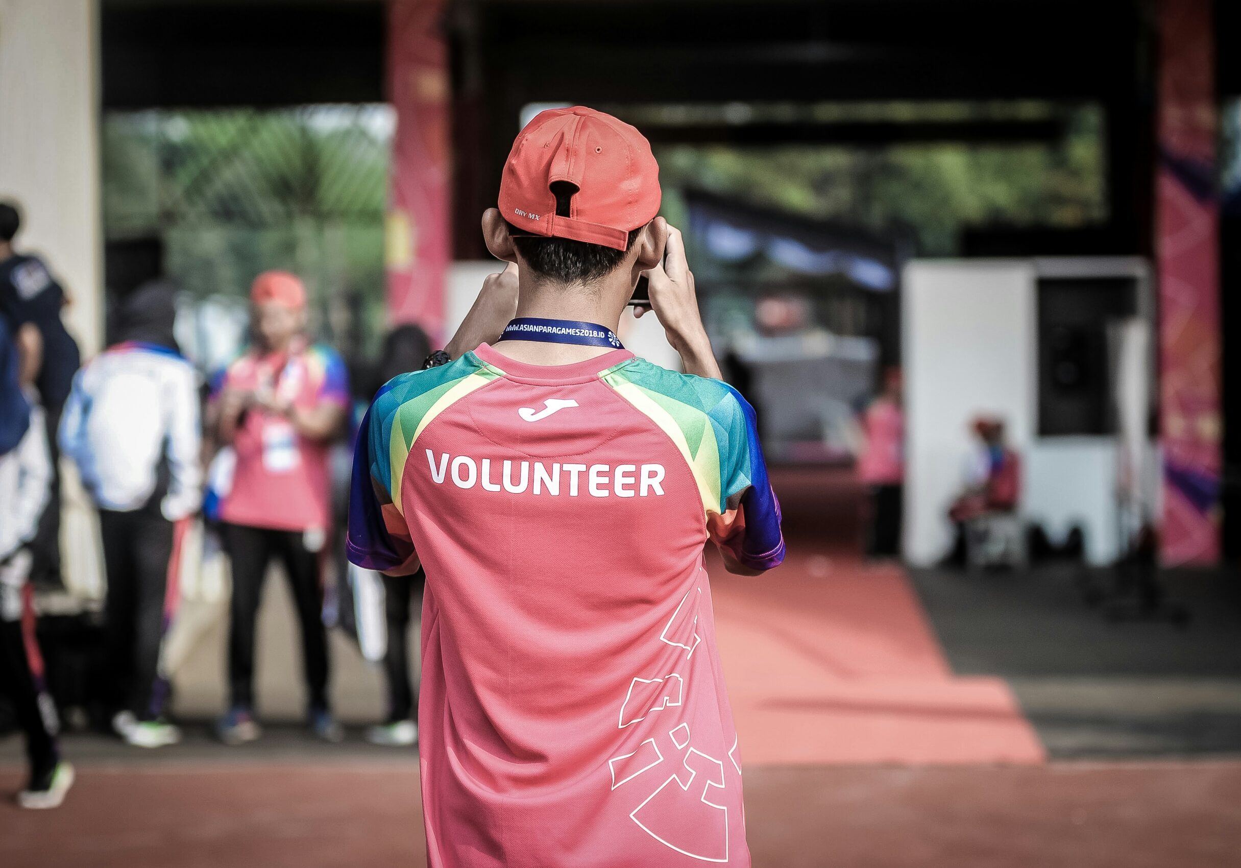 ray-sangga-kusuma-7uSrOyY1U0I-unsplash Volunteer